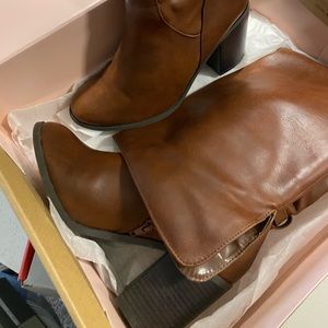 Brown knee high chunky heel boots